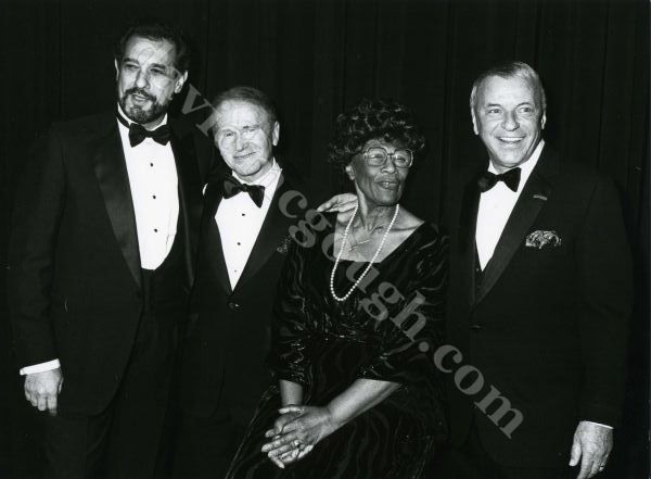 Frank Sinatra, Ella Fitzgerald, Red Buttons, Placido Domingo 1984 NYC.jpg